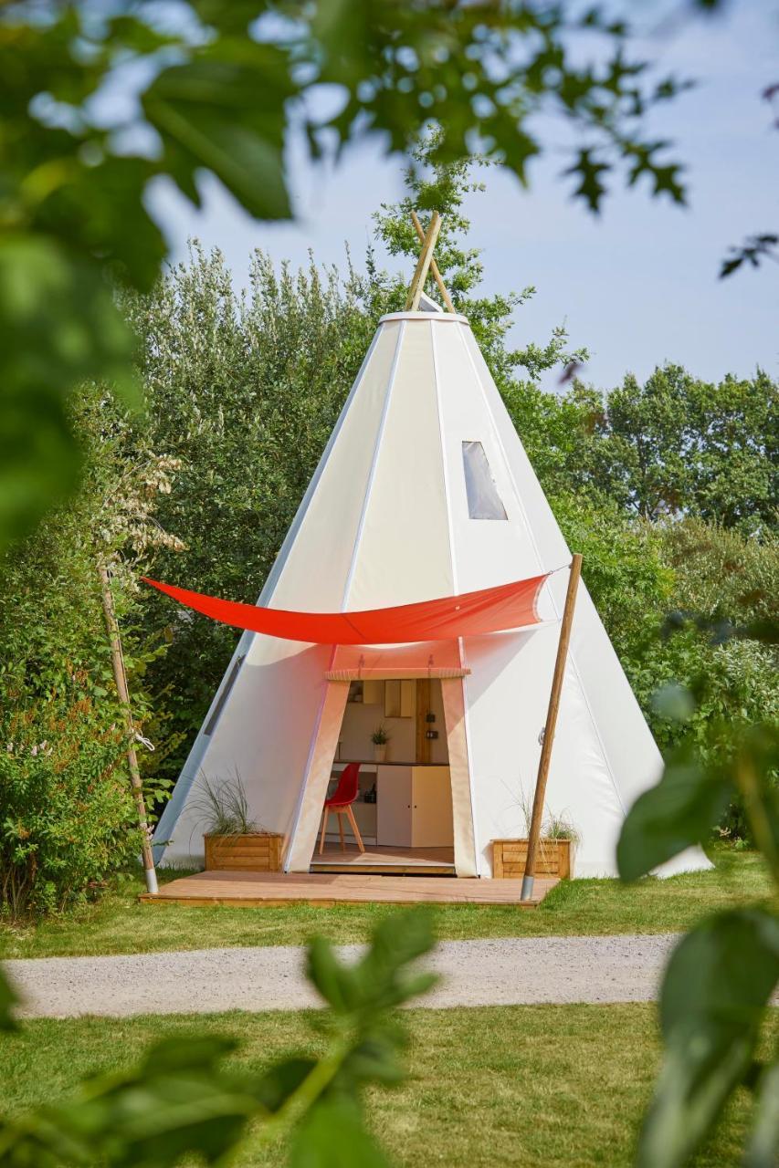 מלון Chauffour-sur-Vell Camping Au Bois Dormant מראה חיצוני תמונה